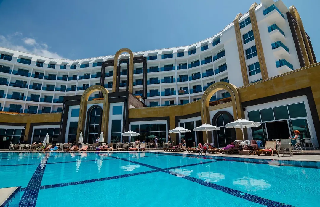 The Lumos Deluxe Resort Hotel & Spa-1